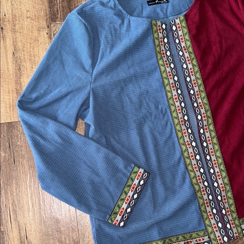Two-Tone Corduroy Women's Blazer with Ethnic Trim - Picture 4 of 12